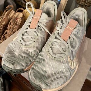 metcon 9 trainers women